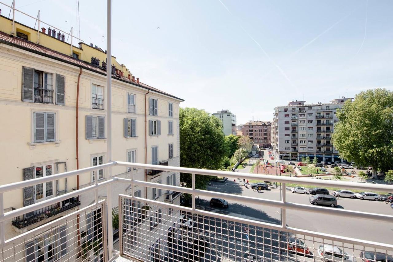 Appartamenti In Centro - Biancospino Apartments Milão Exterior foto