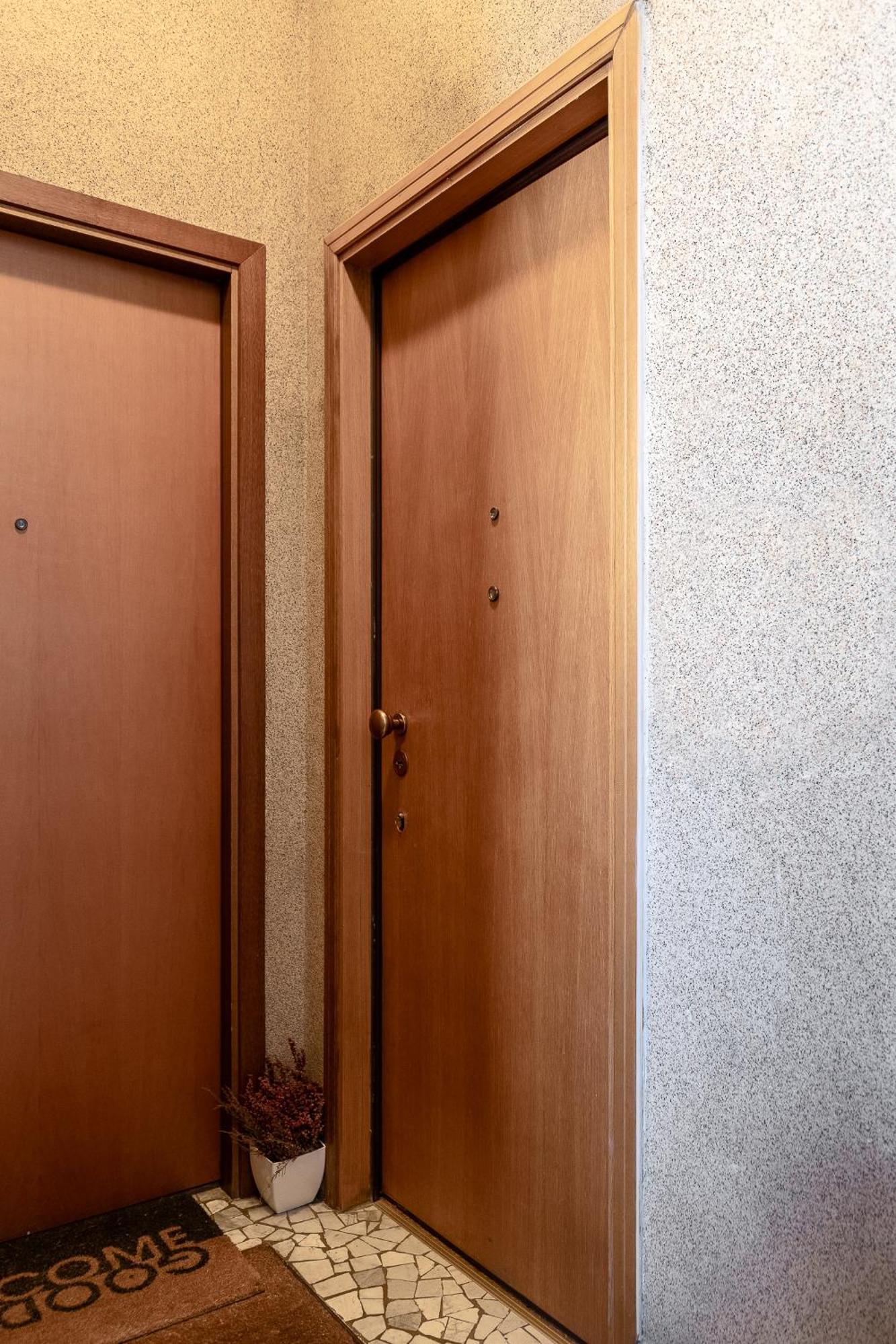 Appartamenti In Centro - Biancospino Apartments Milão Exterior foto